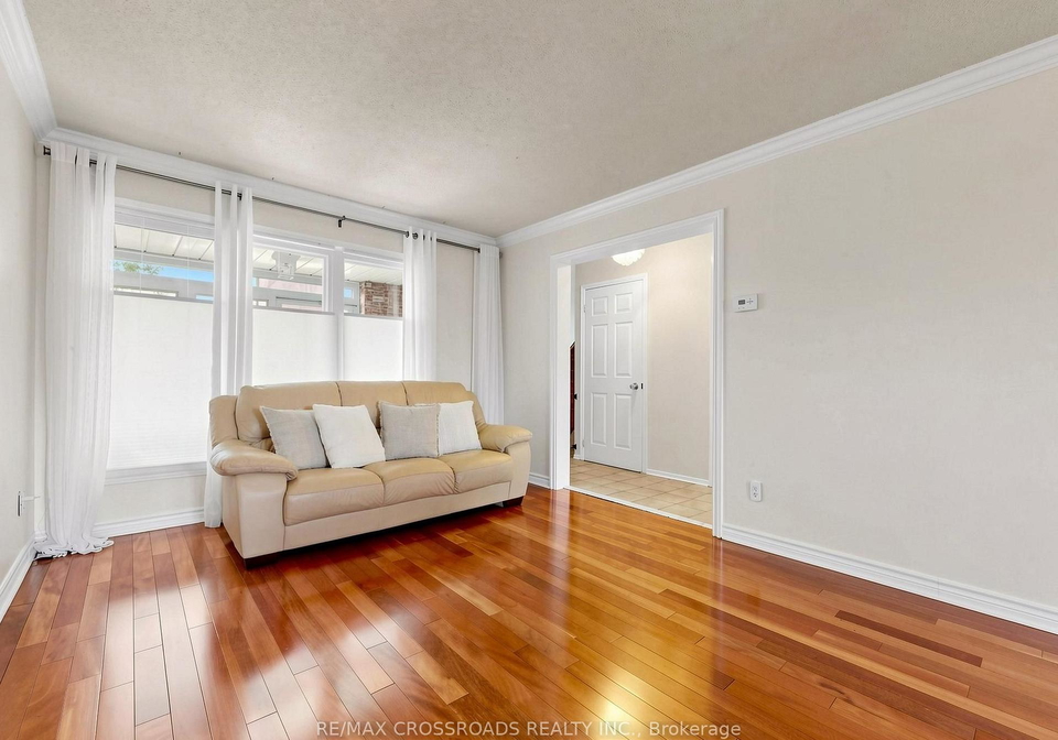 108-anthony-lane-vaughan-ontario-n13697814