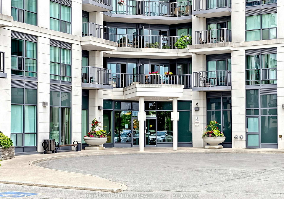 185-oneida-crescent-richmond-hill-ontario-n13698392