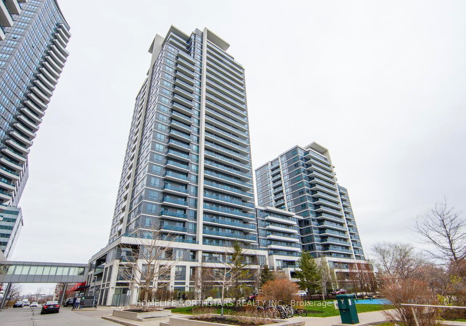 7165-yonge-street-markham-ontario-n13698538