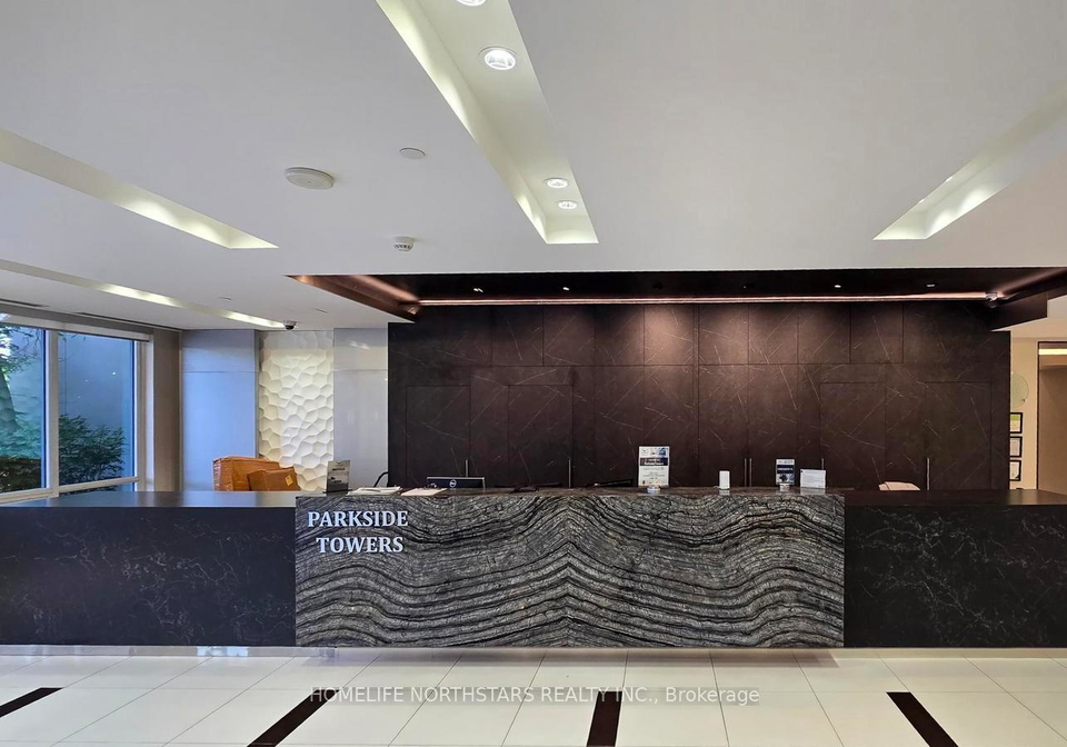 7165-yonge-street-markham-ontario-n13698538