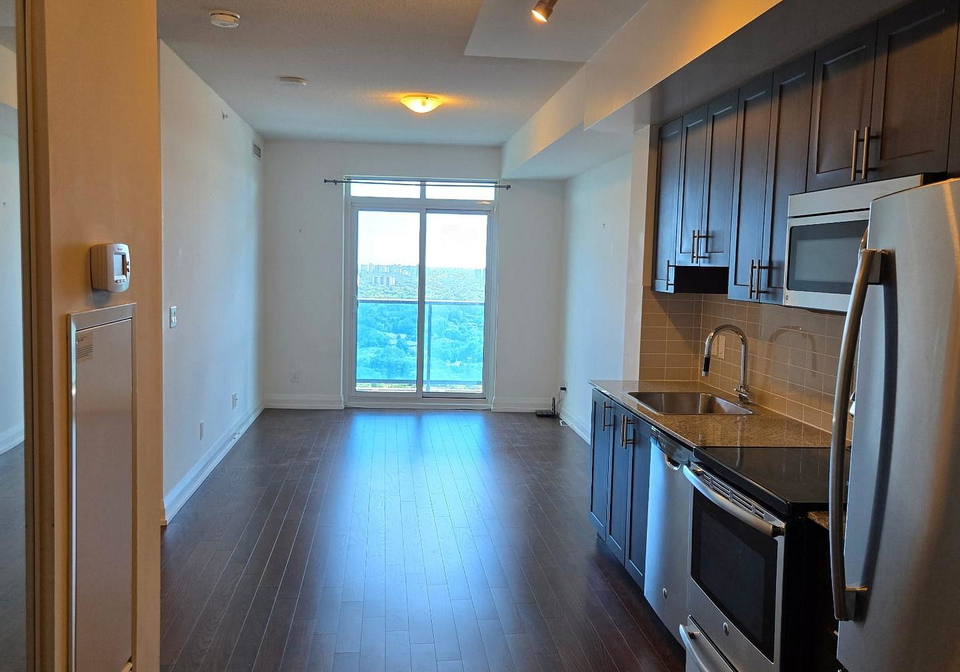 7161-yonge-street-markham-ontario-n13698634