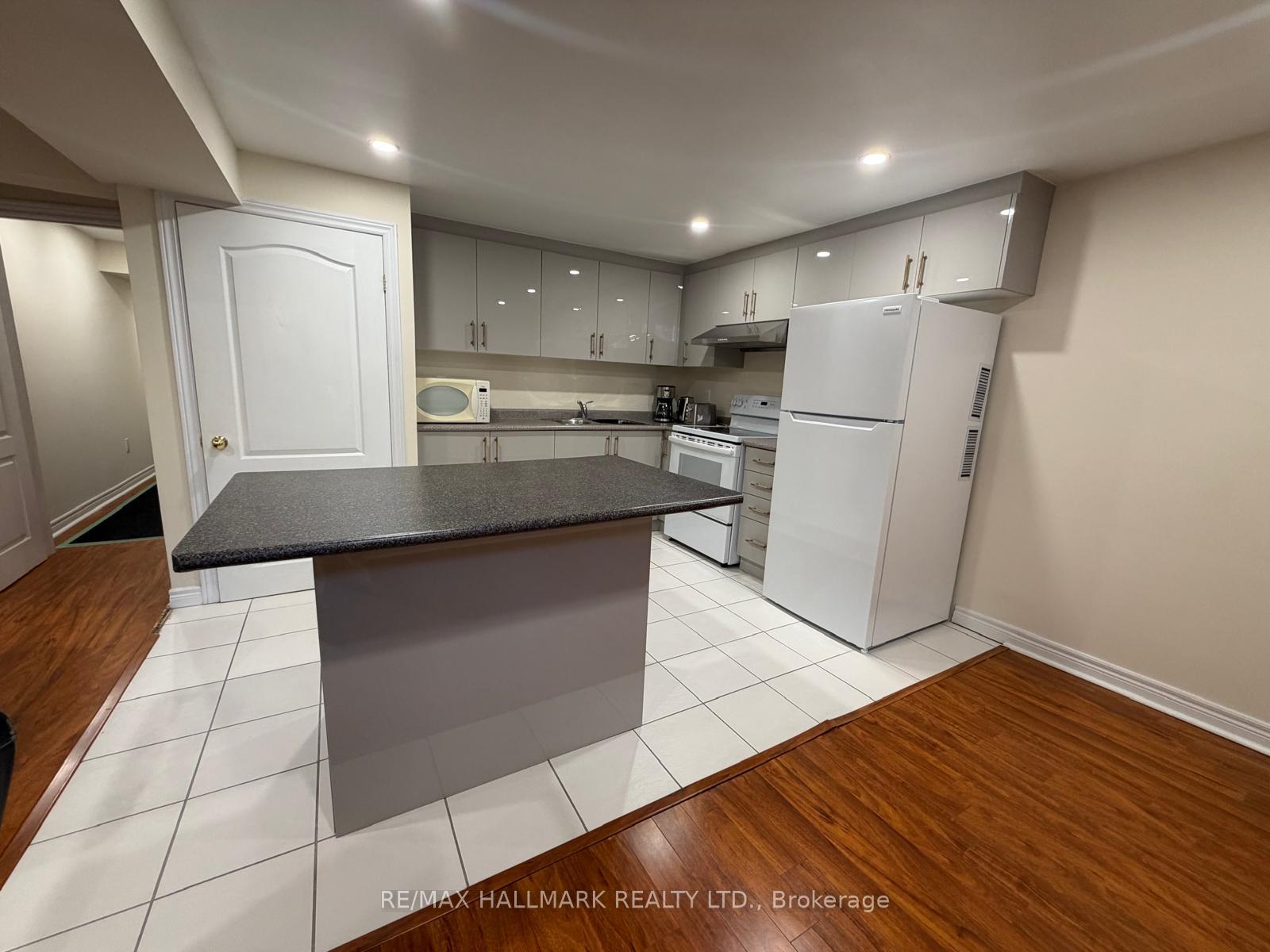 307-weldrick-road-e-richmond-hill-ontario-n13698680