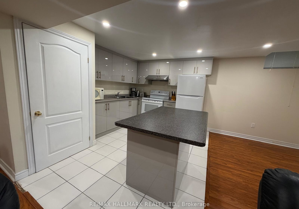 307-weldrick-road-e-richmond-hill-ontario-n13698680