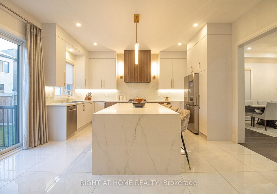 43-longworth-avenue-richmond-hill-ontario-n13698784