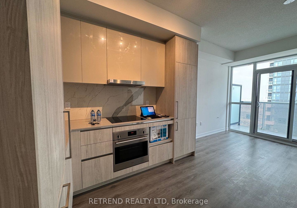 225-commerce-street-e-vaughan-ontario-n13698786