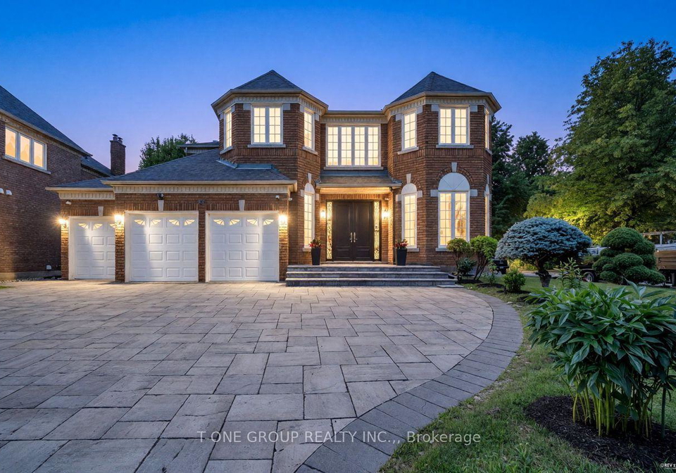 47-hillhurst-drive-richmond-hill-ontario-n13698794