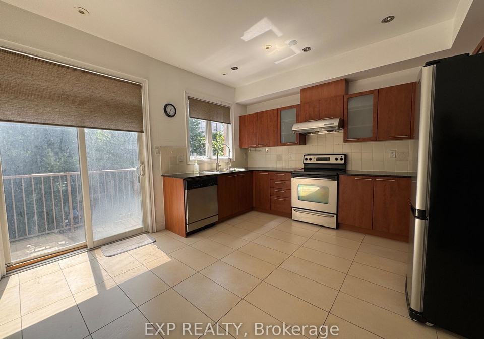 57-galleria-parkway-markham-ontario-n13698908