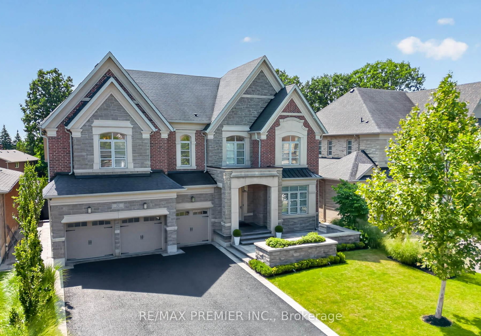 31-sarracini-crescent-vaughan-ontario-n13699222