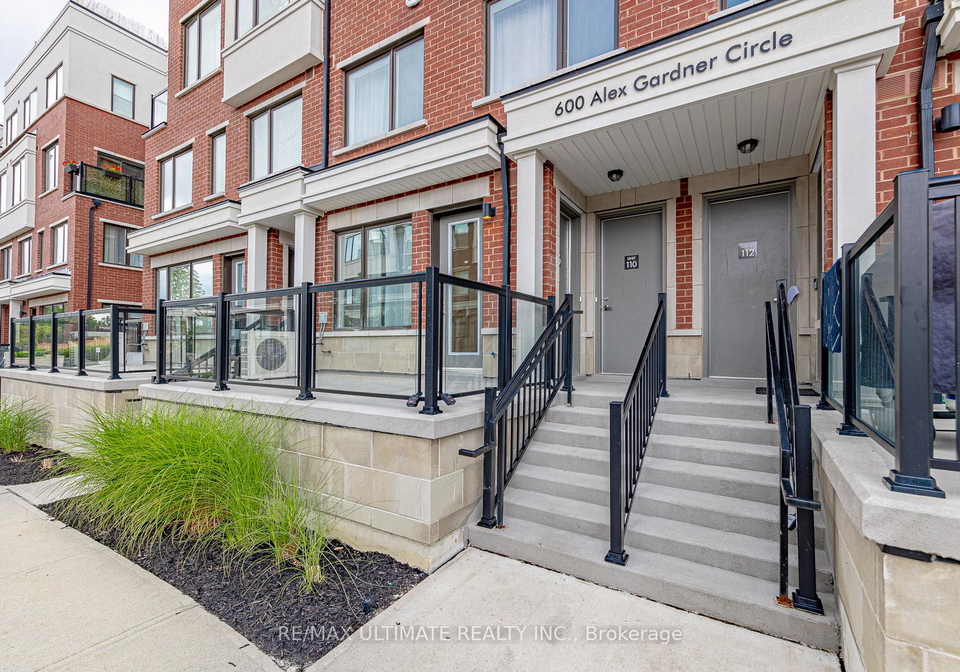 600-alex-gardner-circle-aurora-ontario-n13699254
