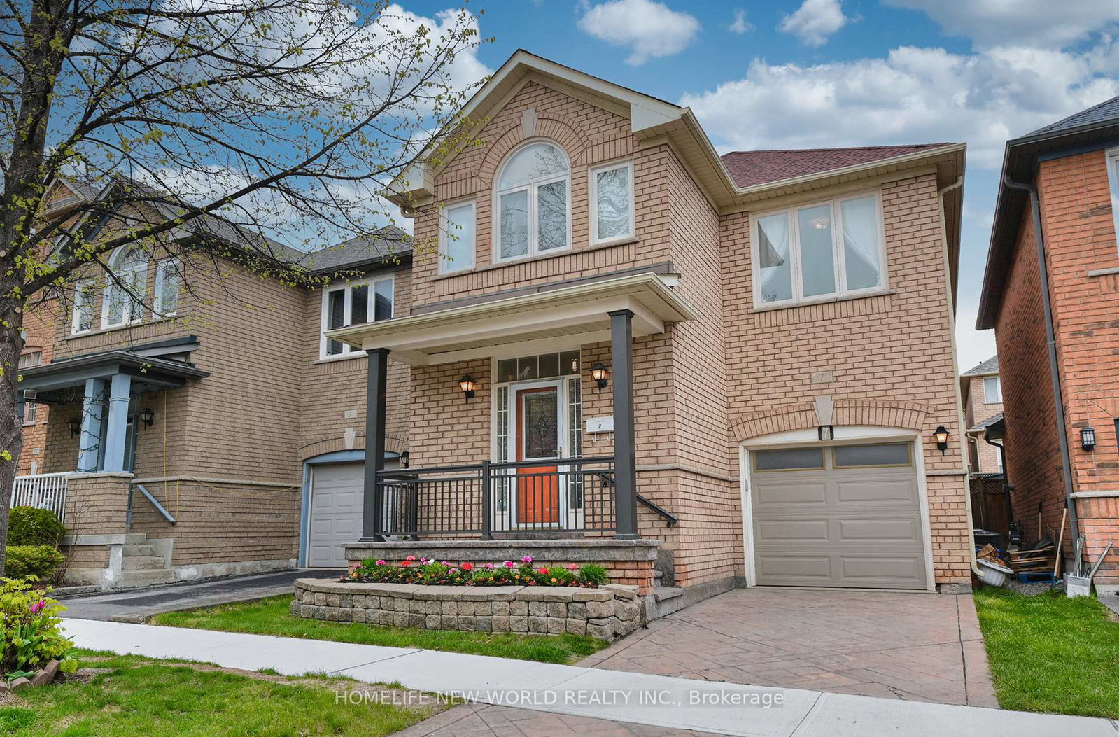 7-fairlawn-avenue-markham-ontario-n13699490