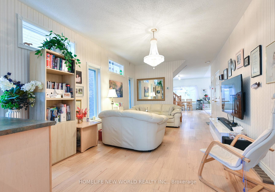 7-fairlawn-avenue-markham-ontario-n13699490