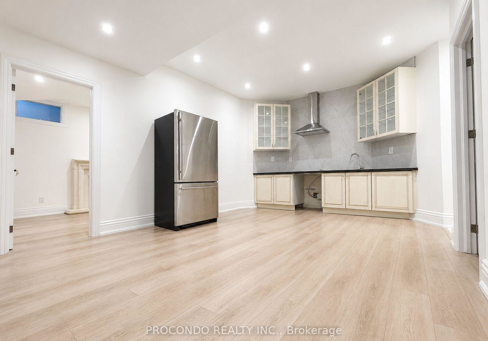 76-woodward-avenue-markham-ontario-n13700008