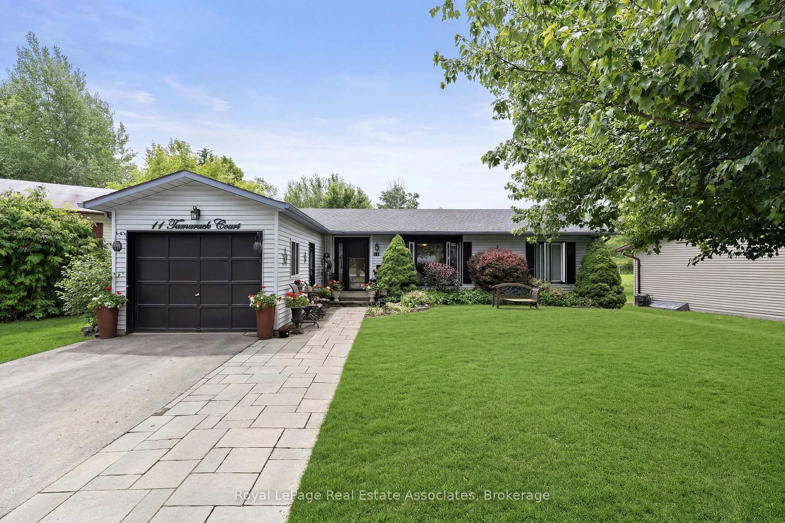 11-tamarack-court-new-tecumseth-ontario-n13700120