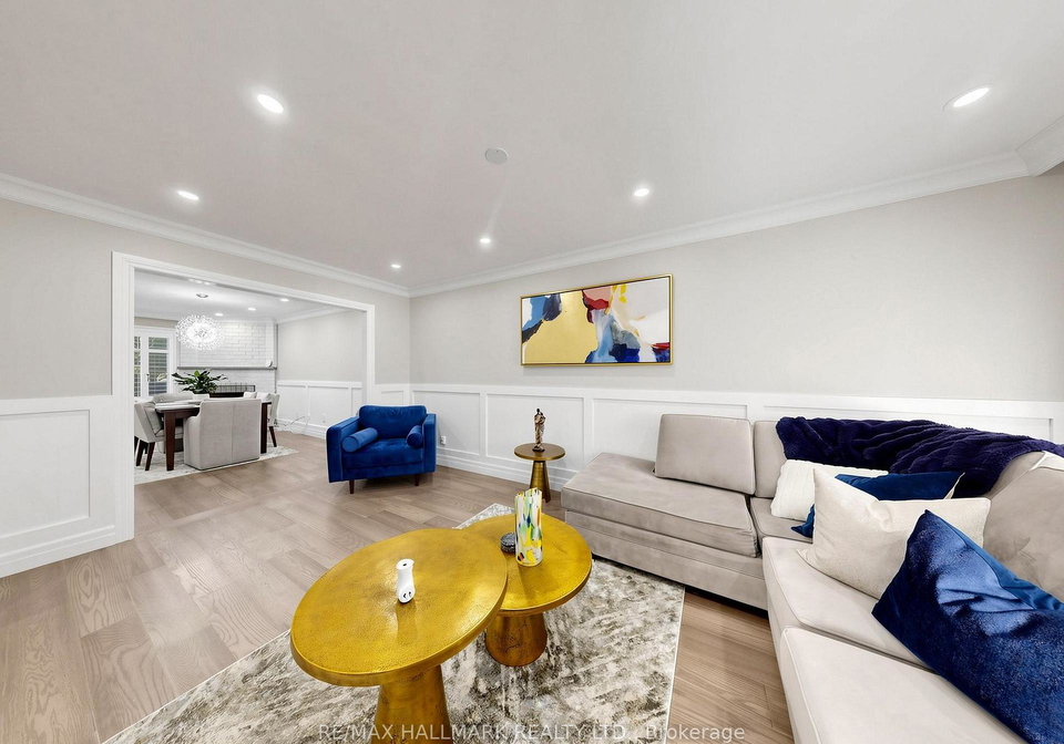 58-marchwood-crescent-richmond-hill-ontario-n13700228