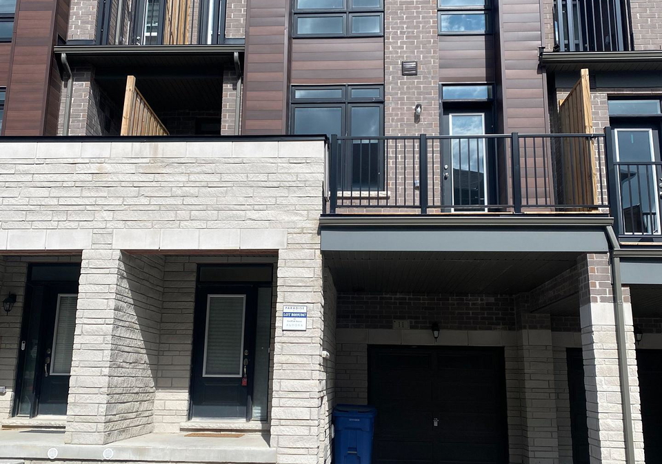 11-griffith-street-aurora-ontario-n13700398