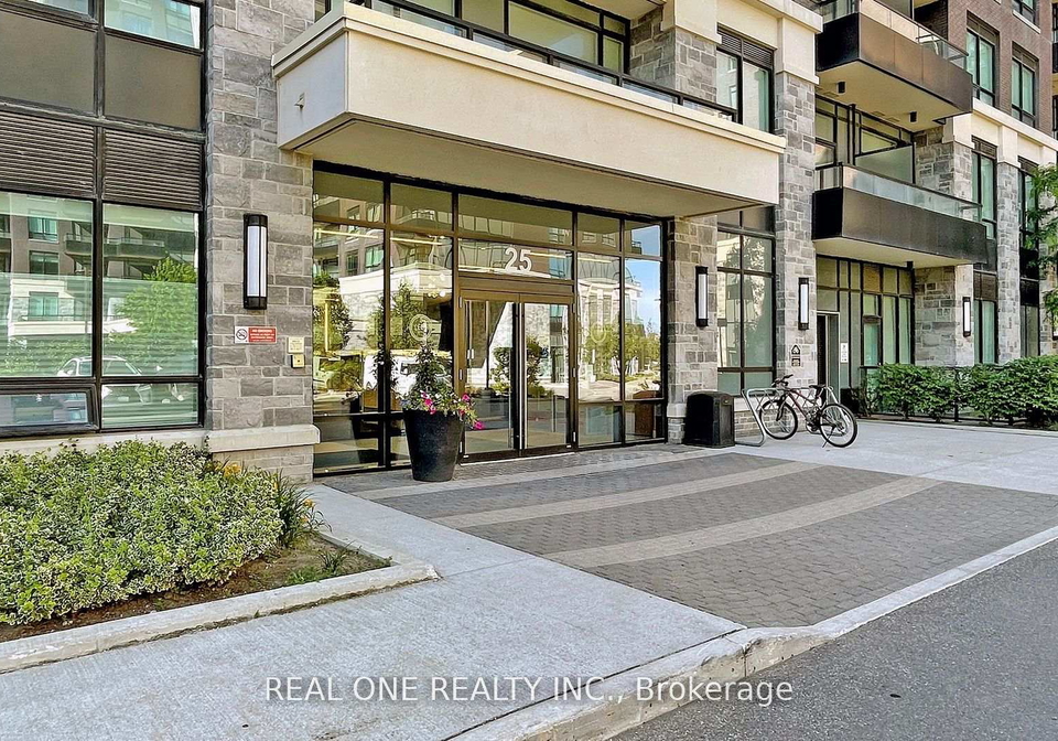 25-water-walk-drive-markham-ontario-n13700590