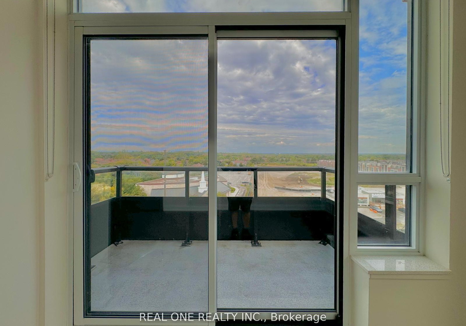 25-water-walk-drive-markham-ontario-n13700590