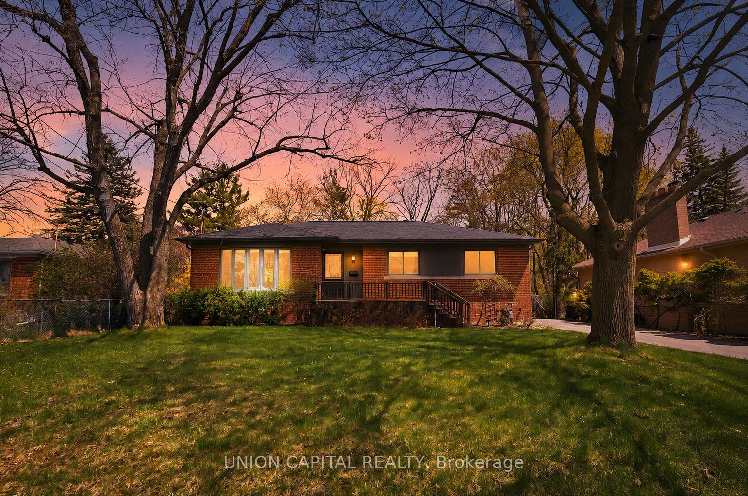 111-libby-boulevard-richmond-hill-ontario-n13700678
