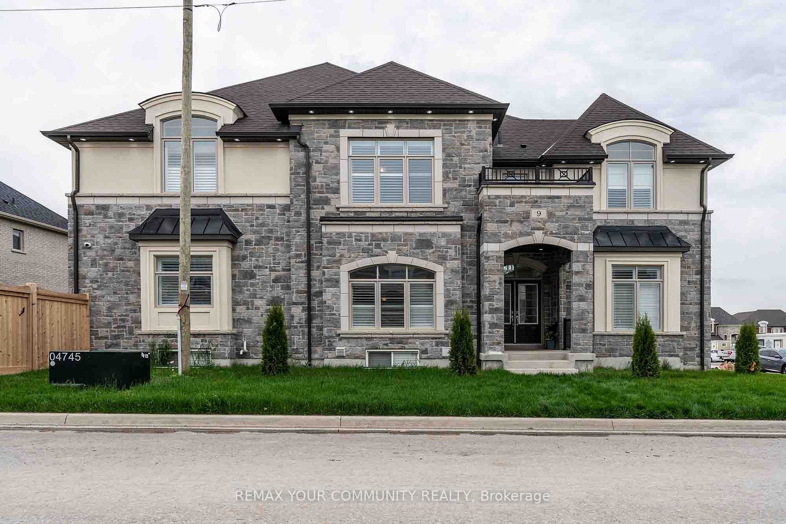 9-cranley-road-east-gwillimbury-ontario-n13701024