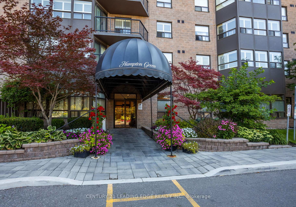 2-raymerville-drive-markham-ontario-n13701064