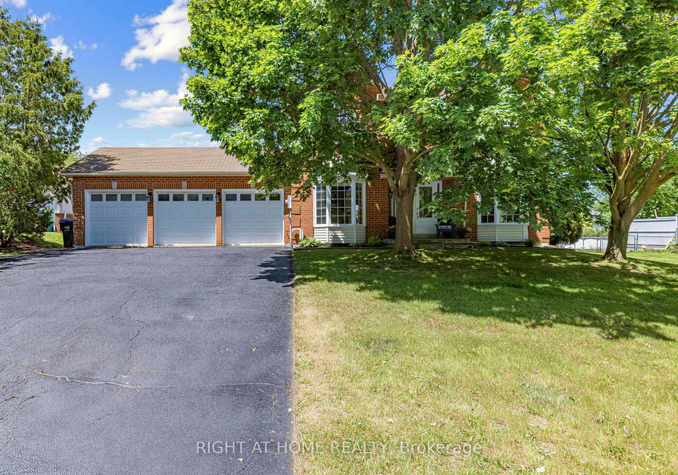 2114-hughes-drive-innisfil-ontario-n13701296