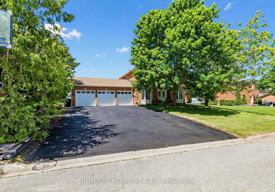 2114-hughes-drive-innisfil-ontario-n13701296