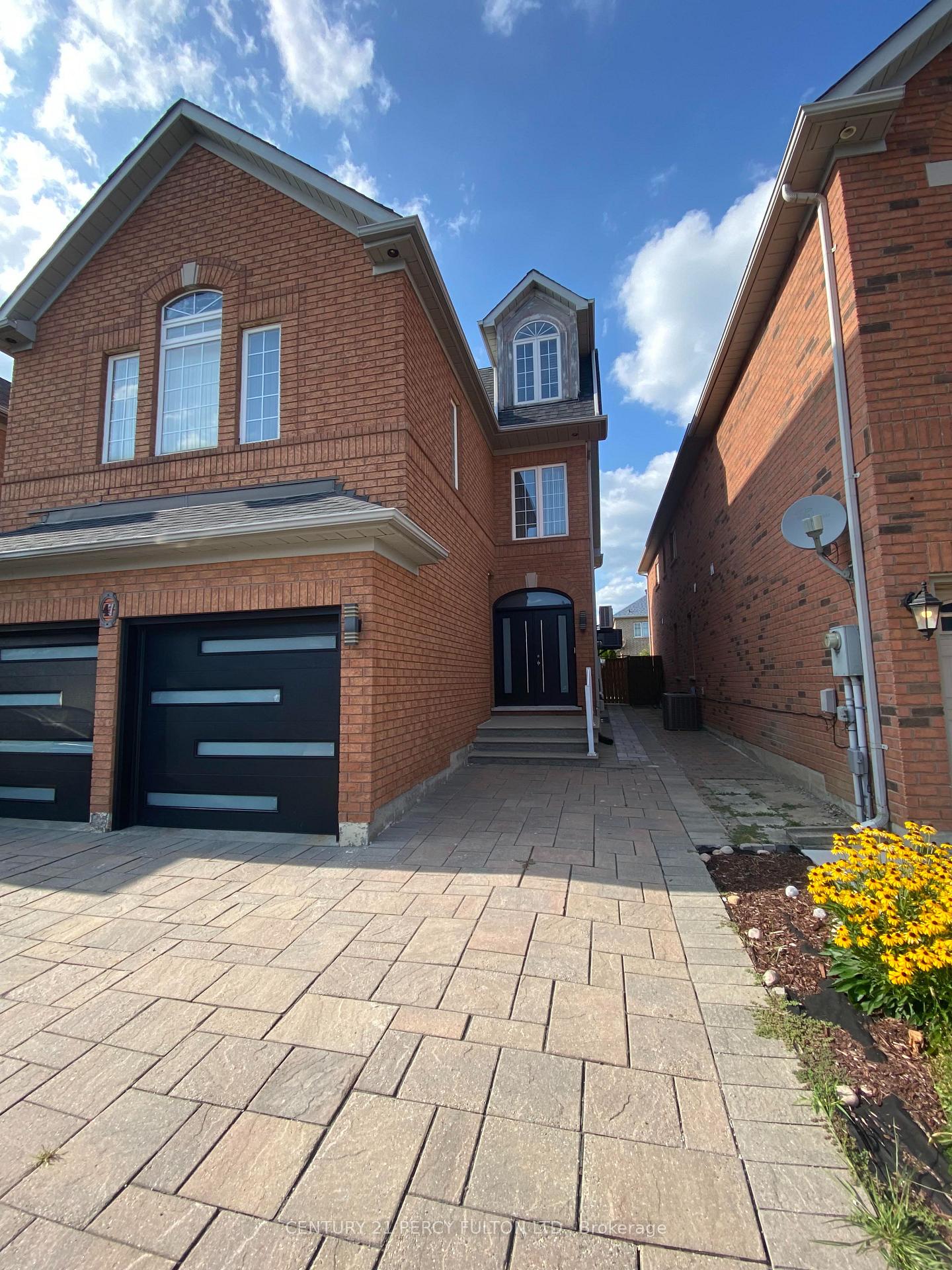 47-sapphire-drive-richmond-hill-ontario-n13701638