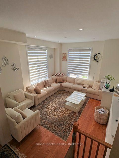 64-seine-lane-e-richmond-hill-ontario-n13702174