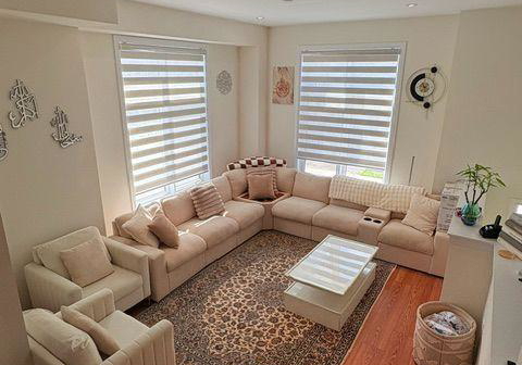 64-seine-lane-e-richmond-hill-ontario-n13702174