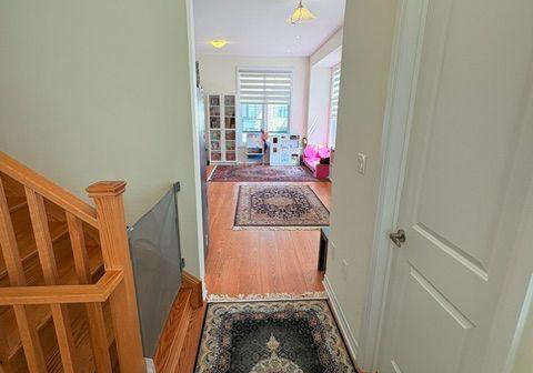 64-seine-lane-e-richmond-hill-ontario-n13702174
