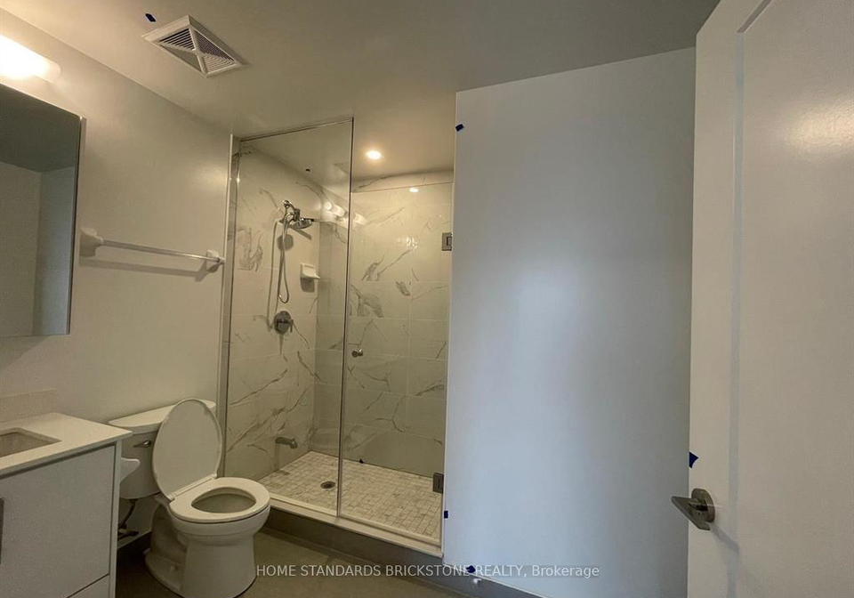 105-oneida-crescent-richmond-hill-ontario-n13702284