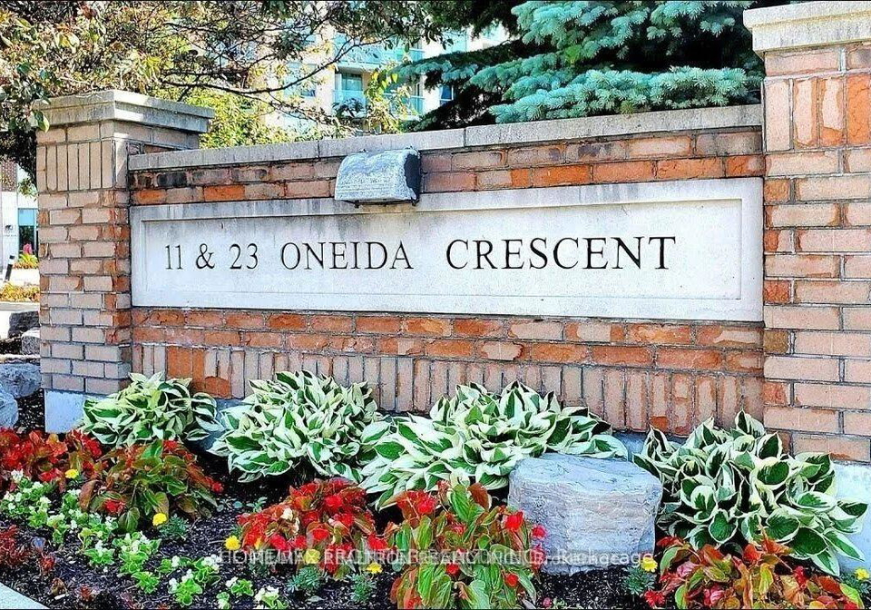 23-oneida-crescent-richmond-hill-ontario-n13702680