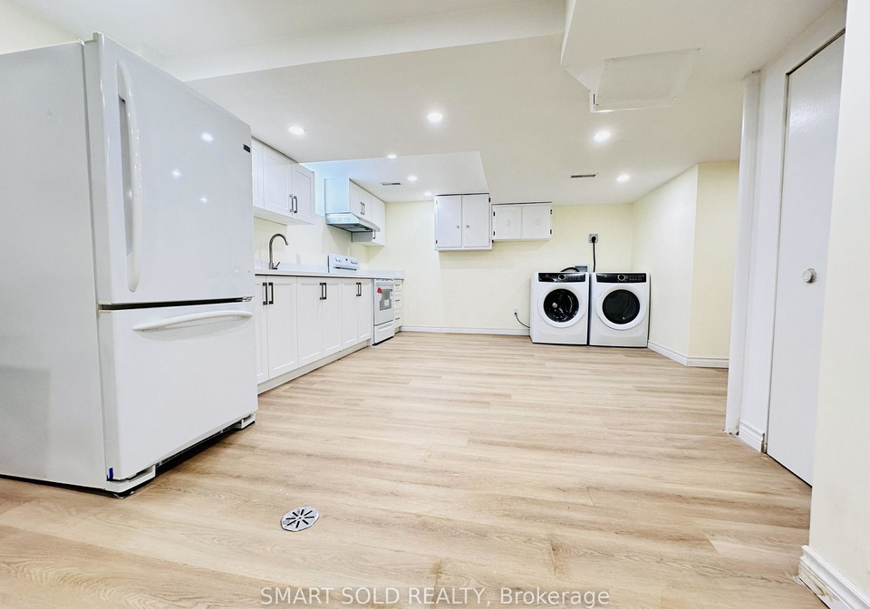 22-hemingway-crescent-markham-ontario-n13702934