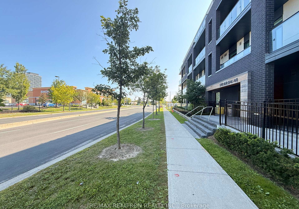 1709-bur-oak-avenue-markham-ontario-n13703062
