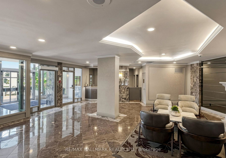 7905-bayview-avenue-markham-ontario-n13703476