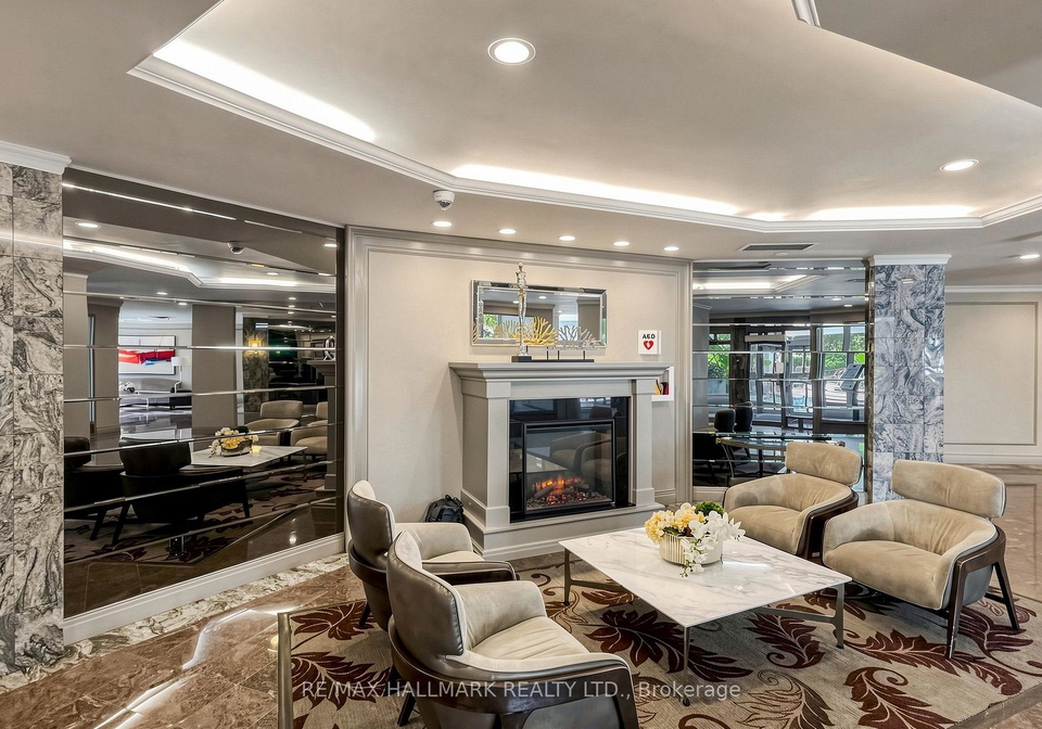 7905-bayview-avenue-markham-ontario-n13703476