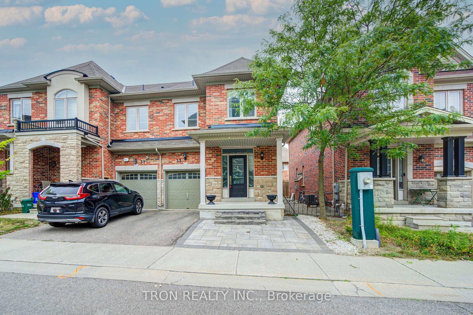 33-mazarine-lane-richmond-hill-ontario-n13704078