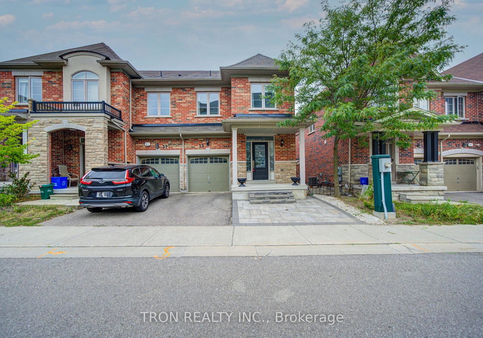 33-mazarine-lane-richmond-hill-ontario-n13704078