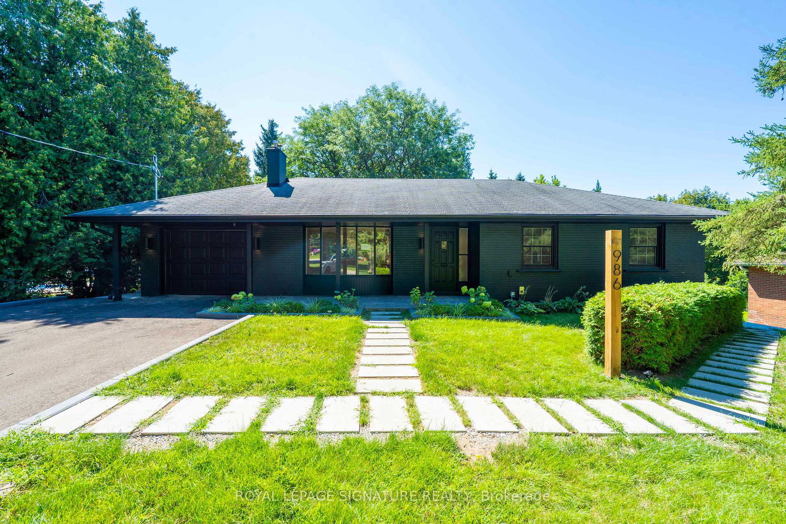 986-srigley-street-newmarket-ontario-n13704104