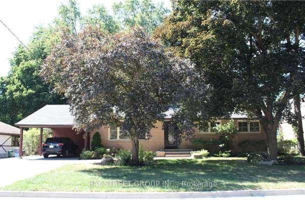 308-maple-street-newmarket-ontario-n13704138