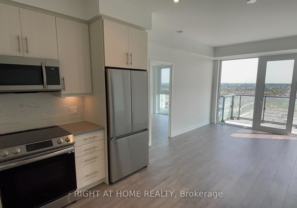 105-oneida-crescent-richmond-hill-ontario-n13704142