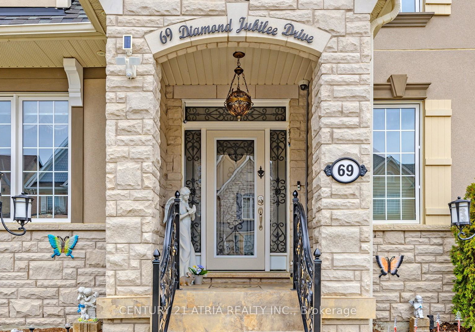 69-diamond-jubilee-drive-markham-ontario-n13704228