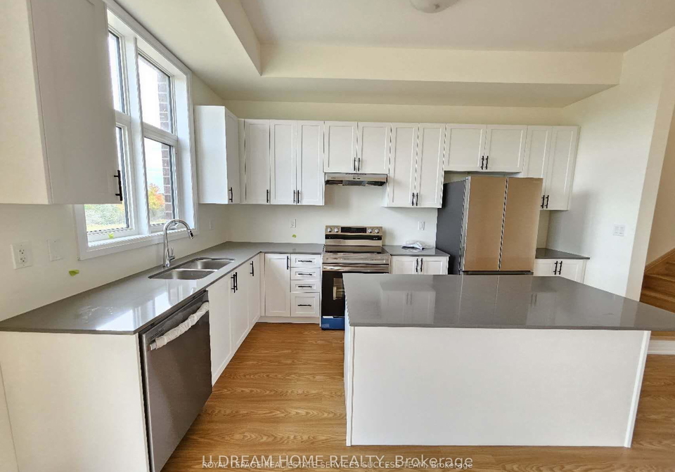 75-millman-lane-richmond-hill-ontario-n13704328