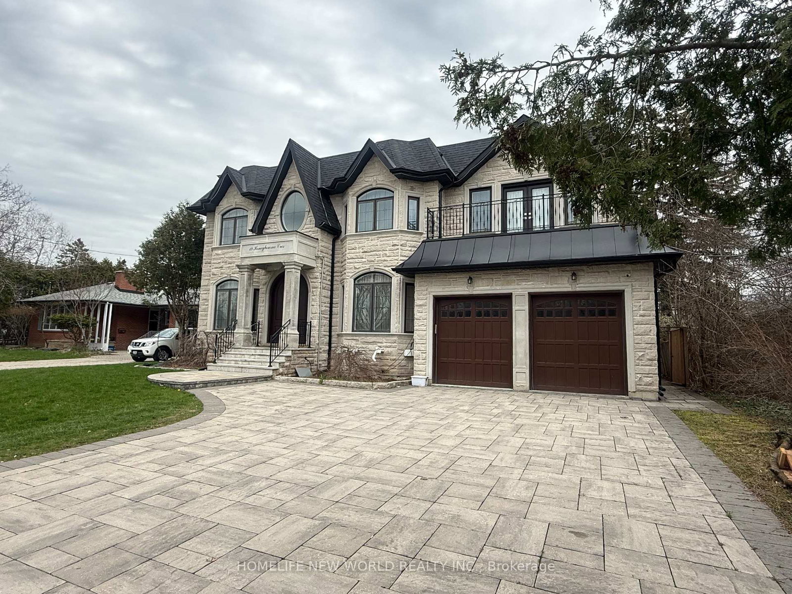 19-honeybourne-crescent-markham-ontario-n13704372