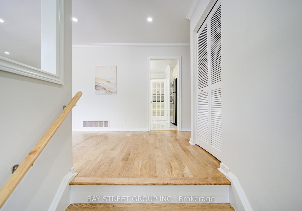 4-sir-brandiles-place-markham-ontario-n13704394
