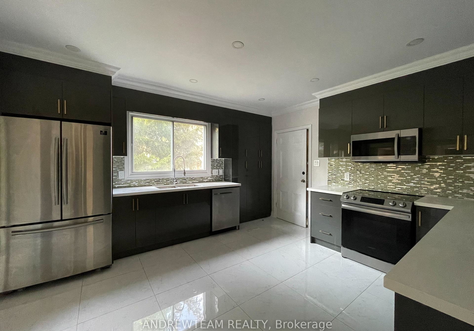 3-church-street-s-richmond-hill-ontario-n13704476