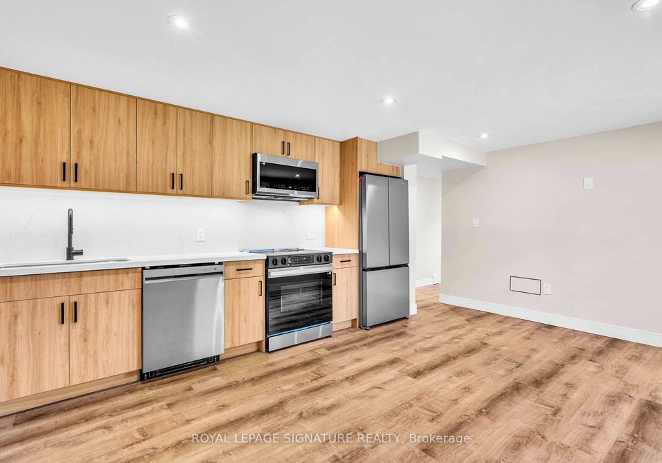 986-srigley-street-newmarket-ontario-n13704524