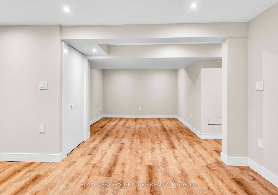 986-srigley-street-newmarket-ontario-n13704540