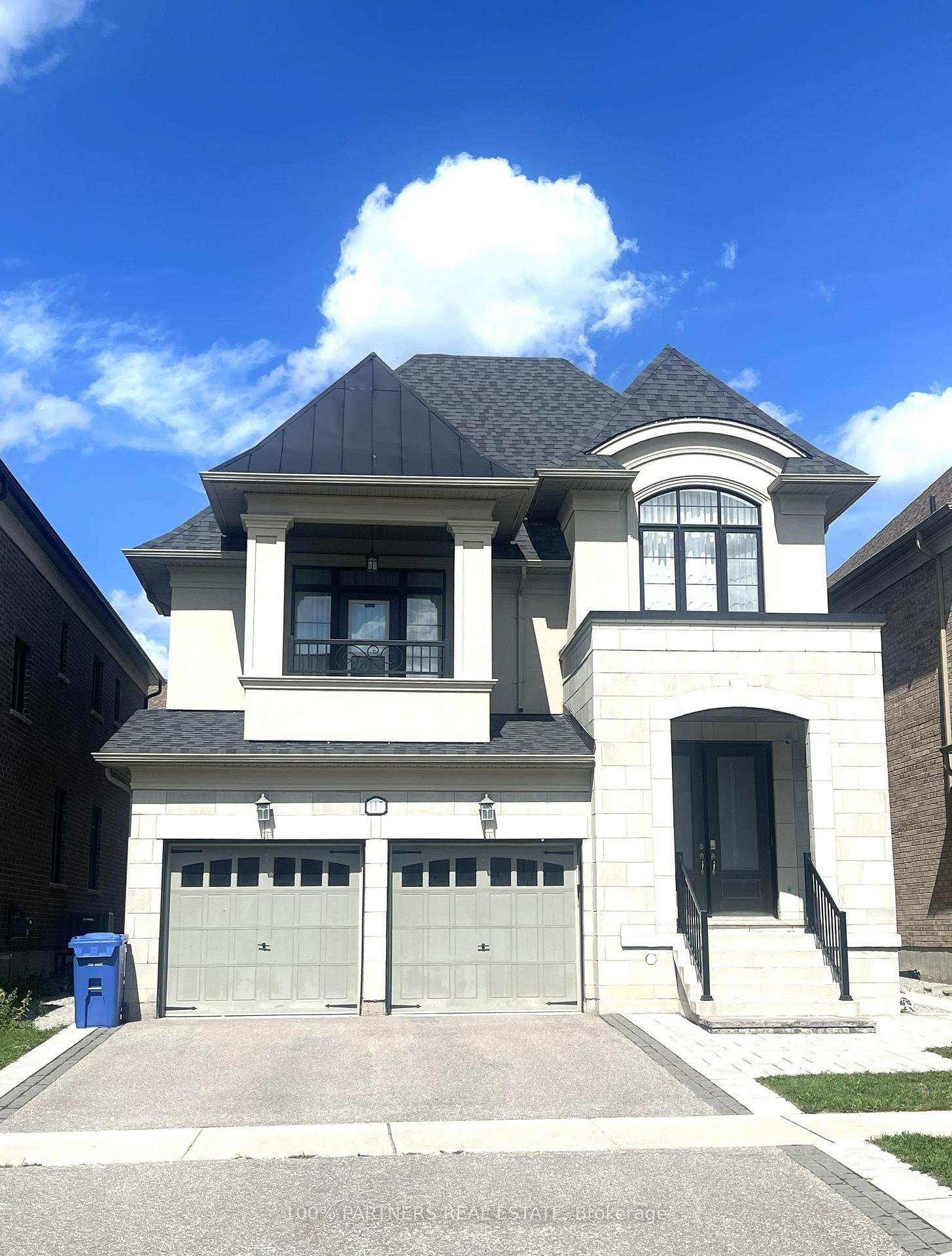 117-botelho-circle-e-aurora-ontario-n13704734