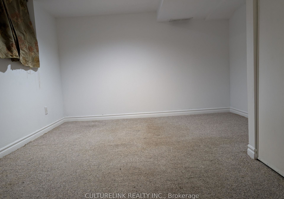 74-steeles-avenue-e-markham-ontario-n13704754